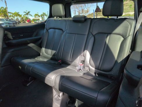 New 2026 Jeep Grand Wagoneer Limited image 23