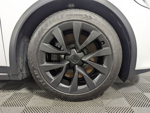 Used 2022 Tesla Model X Plaid image 28