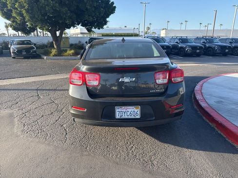 Used 2014 Chevrolet Malibu LT FWD image 18