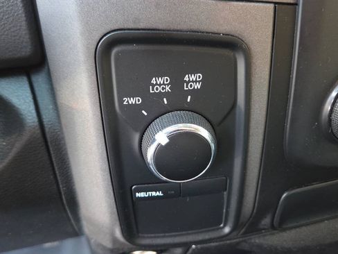 Used 2014 RAM 1500 Express AWD/4WD image 51