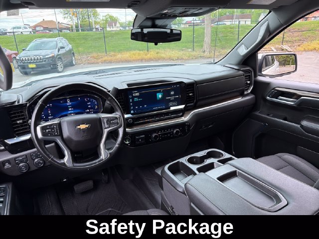 Used 2025 Chevrolet Silverado 1500 LT w/ Safety Package AWD/4WD image 29