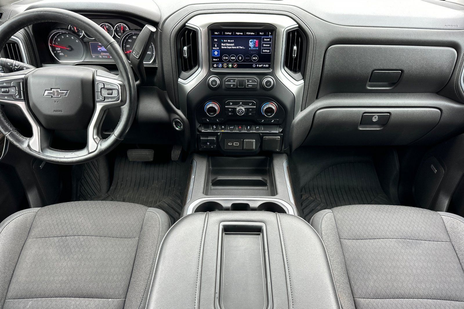 Used 2020 Chevrolet Silverado 1500 RST AWD/4WD image 15