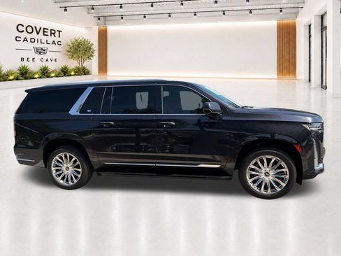 Used 2023 Cadillac Escalade ESV Premium Luxury RWD image 14