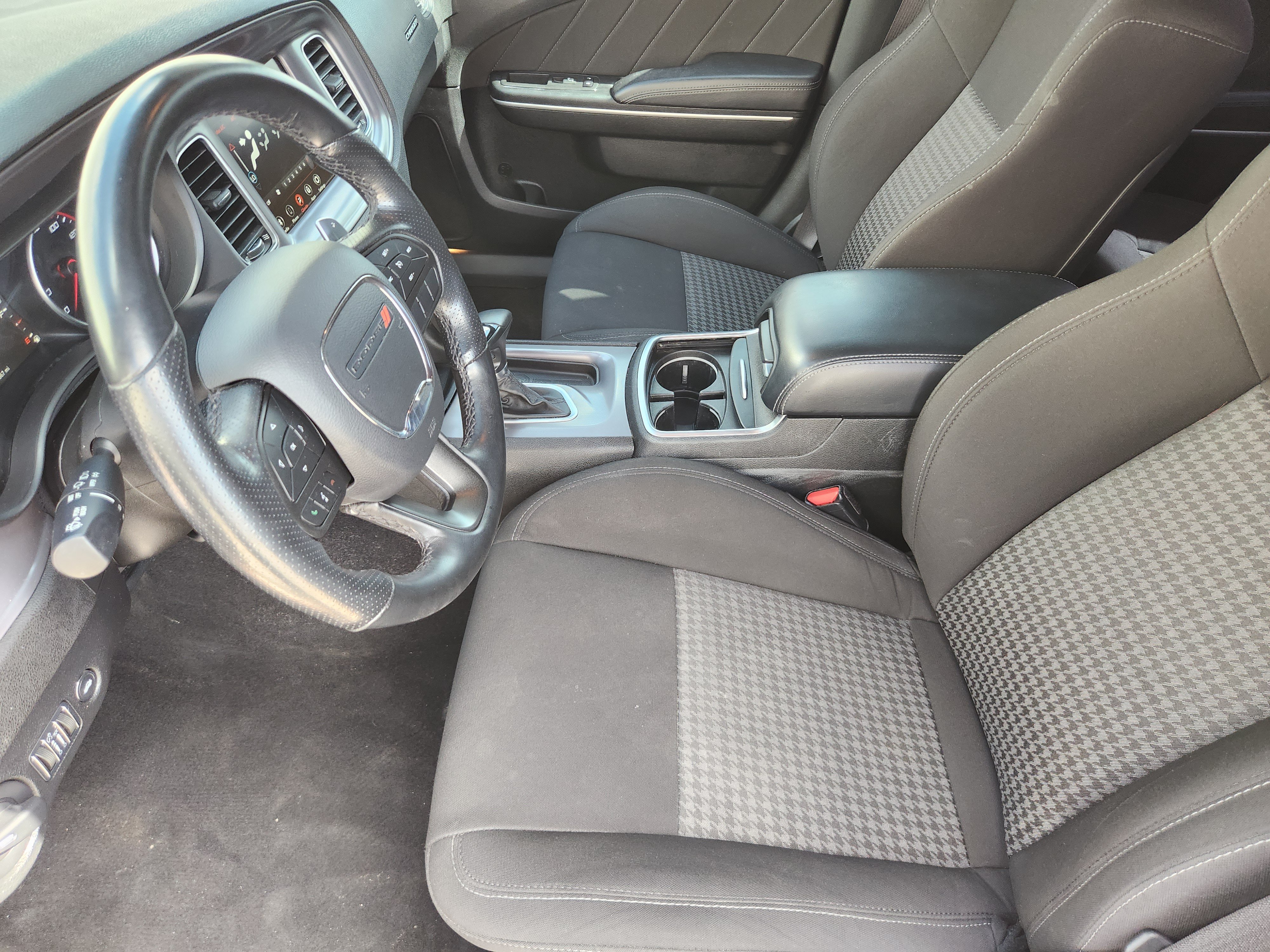 Used 2023 Dodge Charger R/T RWD image 15