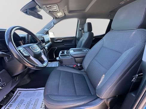 Used 2022 GMC Sierra 1500 Elevation image 24