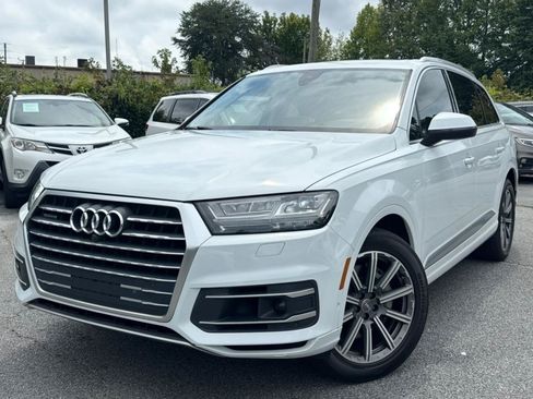 Used 2019 Audi Q7 3.0T Prestige w/ Prestige Package AWD/4WD image 4