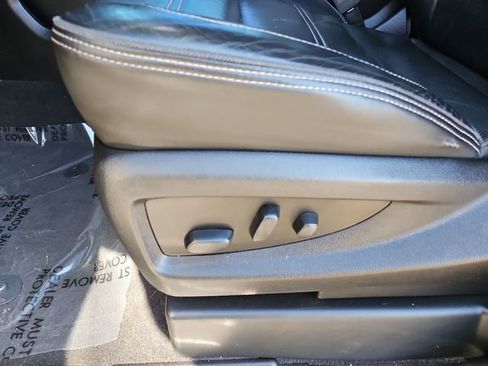 Used 2019 GMC Yukon XL Denali w/ Open Road Package image 16