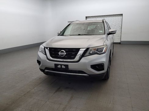Used 2017 Nissan Pathfinder S AWD/4WD image 15