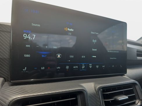 Used 2025 Ford Mustang Coupe RWD image 20