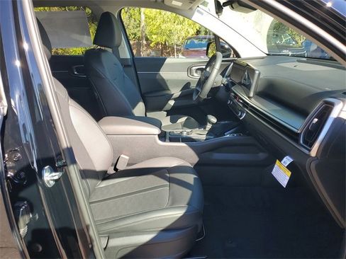 New 2026 Kia Sorento S image 7