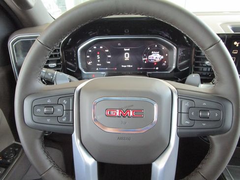 New 2026 GMC Sierra 1500 SLT w/ SLT Premium Plus Package AWD/4WD image 35