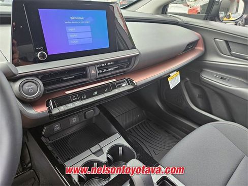 New 2026 Toyota Prius Plug-In Hybrid image 10