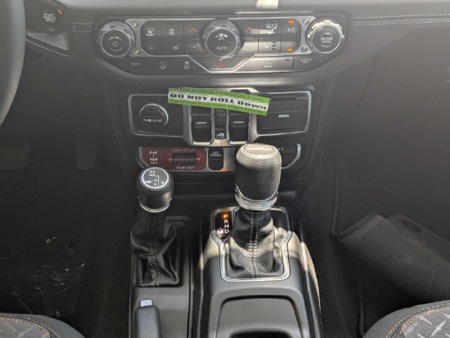 New 2026 Jeep Gladiator Mojave AWD/4WD image 20