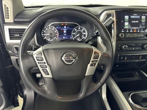 Used 2021 Nissan Titan SV w/ SV Convenience Package image 14