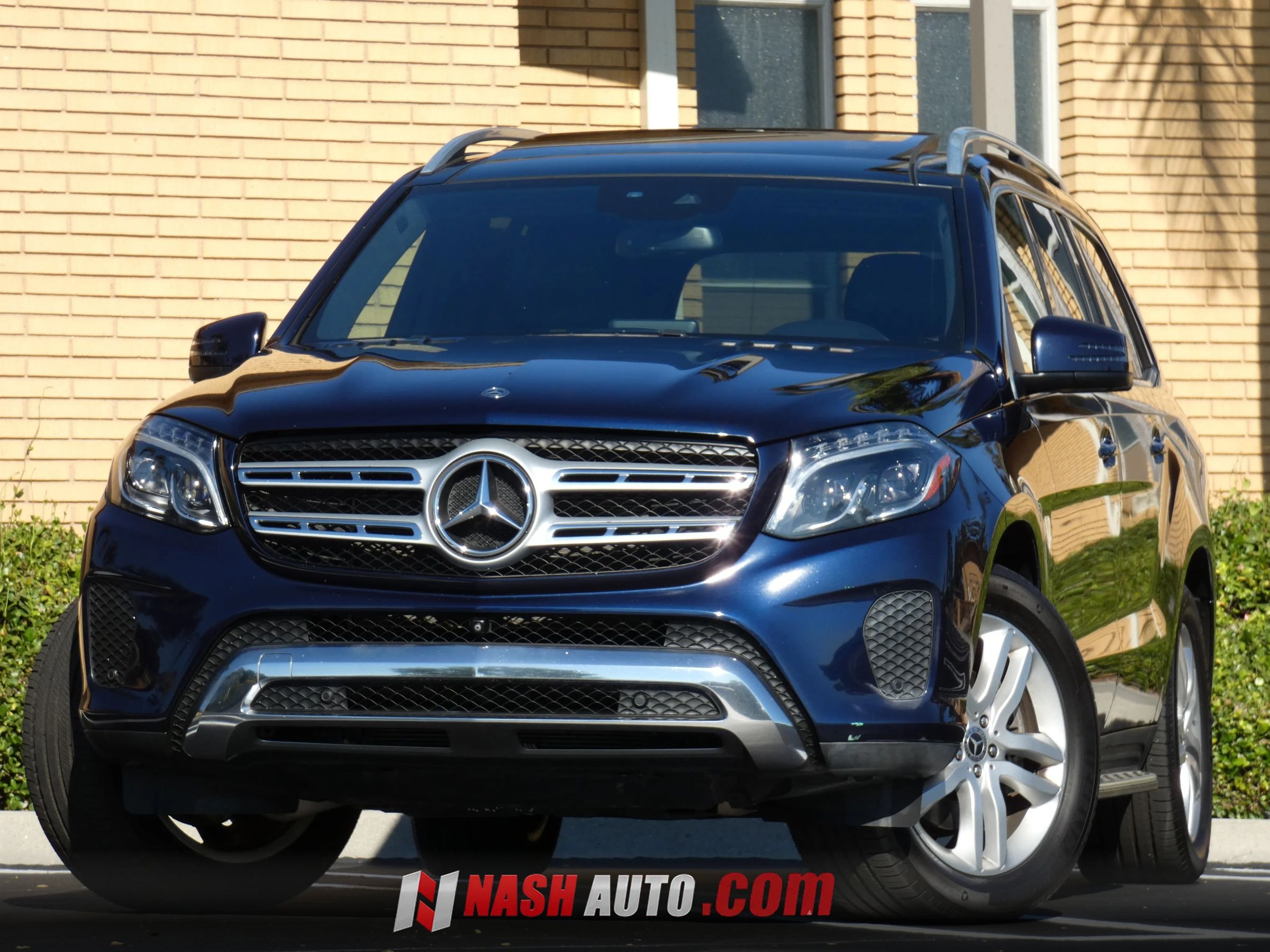 Used 2019 Mercedes-Benz GLS 450 4MATIC w/ Premium 1 Package image 4