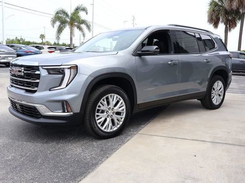 New 2026 GMC Acadia Elevation w/ Elevation Premium Package AWD/4WD image 4