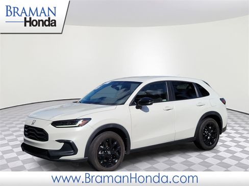 Certified 2024 Honda HR-V Sport image 1