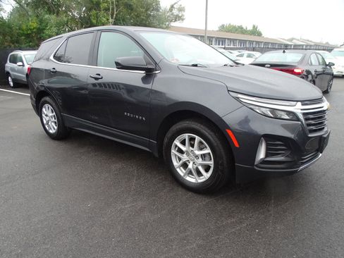 Used 2022 Chevrolet Equinox LT AWD/4WD image 4