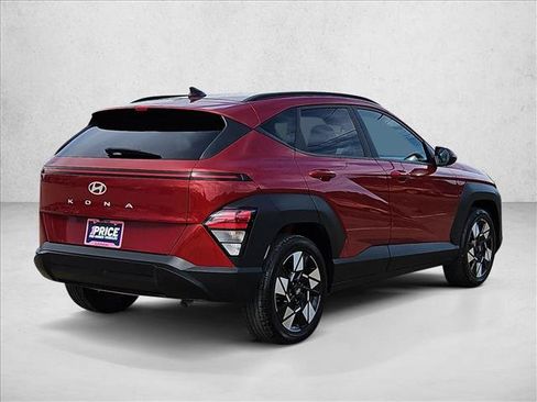 Used 2024 Hyundai Kona SEL FWD image 5