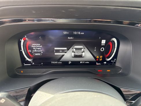 Used 2022 Nissan Pathfinder Platinum w/ Lighting Package (N93) AWD/4WD image 32