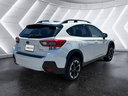 Used 2023 Subaru Crosstrek 2.0i Premium w/ Popular Package #4A AWD/4WD image 4