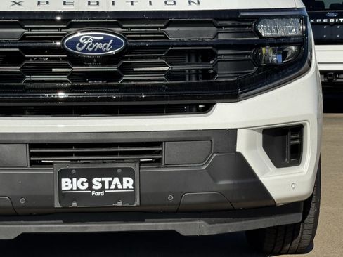 New 2025 Ford Expedition Max Active image 6
