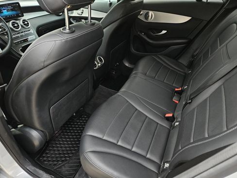 Used 2020 Mercedes-Benz GLC 300 4MATIC image 15