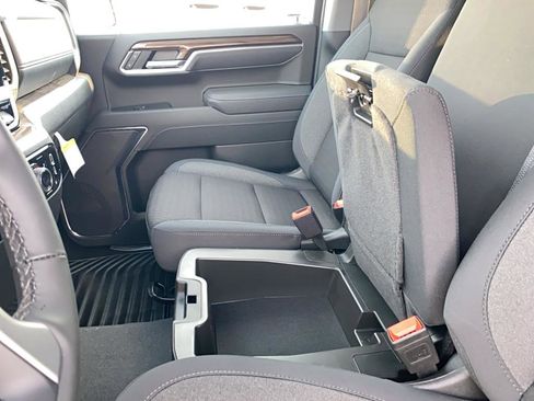 Used 2025 Chevrolet Silverado 1500 LT w/ Convenience Package II image 26