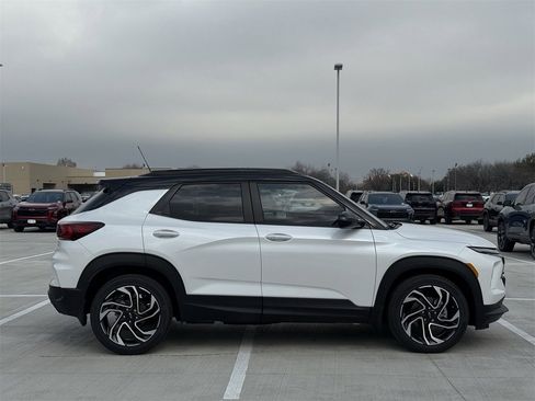New 2026 Chevrolet TrailBlazer RS w/ Convenience Package image 3