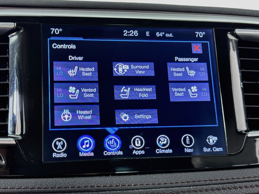 Used 2017 Chrysler Pacifica Limited FWD image 31