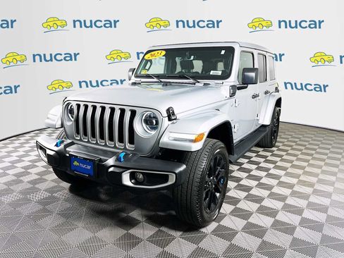 Used 2023 Jeep Wrangler Sahara image 3
