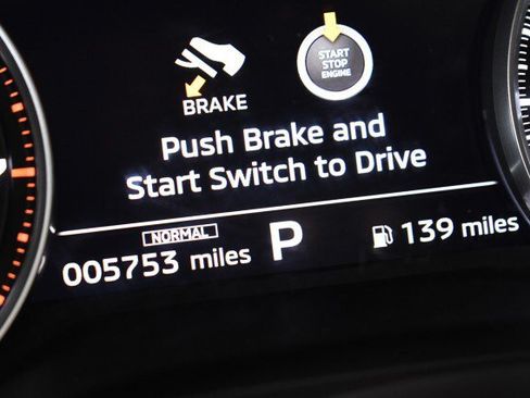 Used 2025 Mitsubishi Outlander ES AWD/4WD image 26