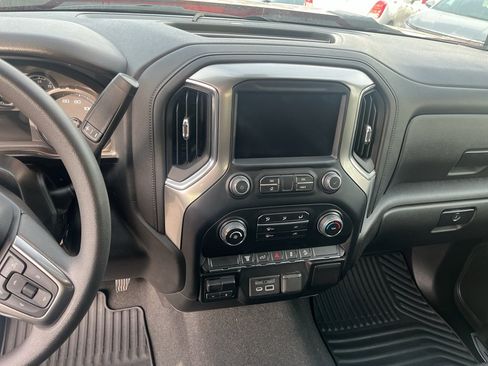 Used 2022 Chevrolet Silverado 3500 LT w/ Gooseneck/5TH Wheel Package image 16