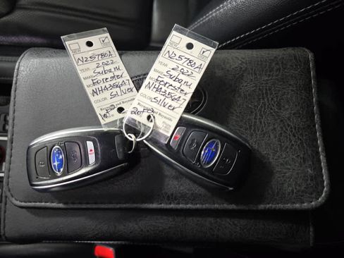 Used 2022 Subaru Forester Limited image 45