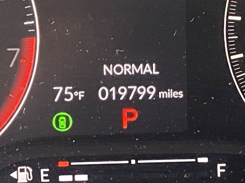 Used 2024 Honda Civic Sport image 12