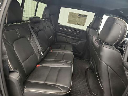 Used 2022 RAM 1500 Limited w/ Body-Colour Bumper Group AWD/4WD image 42