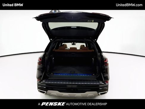 New 2026 BMW X5 xDrive50e w/ Climate Comfort Package AWD/4WD image 14