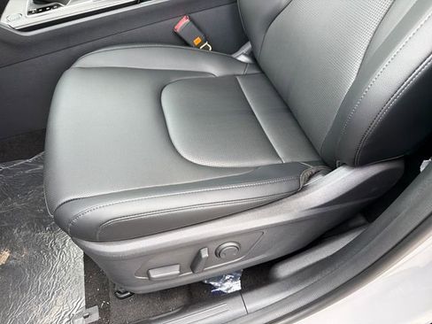 New 2026 Kia Sportage EX FWD image 19