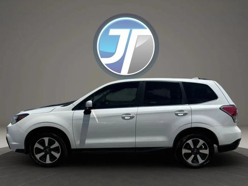 Used 2017 Subaru Forester 2.5i Limited w/ Popular Package #2 AWD/4WD image 18