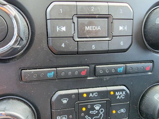 Used 2017 Ford Expedition EL Platinum AWD/4WD image 26