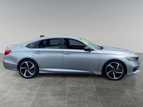 Used 2022 Honda Accord Sport image 6