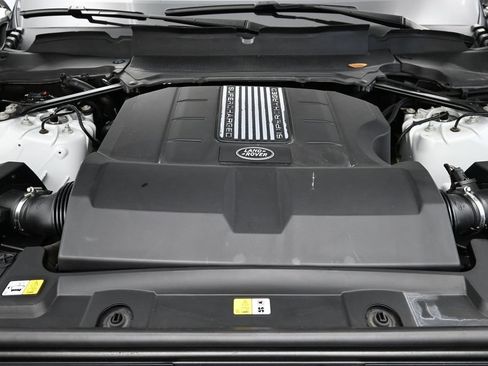 Used 2018 Land Rover Range Rover AWD/4WD image 17