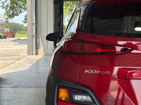 Used 2021 Hyundai Kona SEL w/ Cargo Package FWD image 8