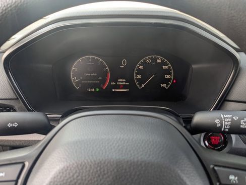 Used 2025 Honda CR-V LX image 11