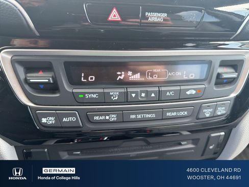 Used 2020 Honda Pilot Touring image 22