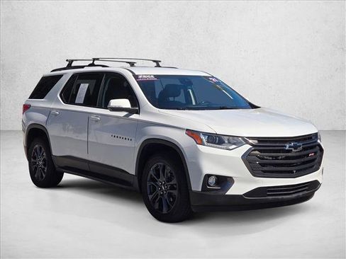 Used 2021 Chevrolet Traverse RS w/ LPO, 'HIT The Road' Package image 3