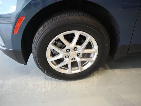 Used 2024 Chevrolet Equinox LT w/ LPO, Floor Liner Package AWD/4WD image 30