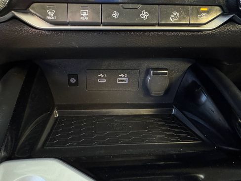 Used 2023 Nissan Altima 2.5 SL FWD image 26
