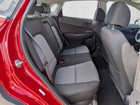 Used 2020 Hyundai Kona SE w/ Cargo Package FWD image 18