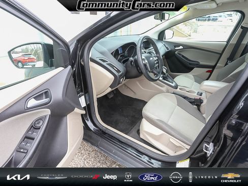 Used 2014 Ford Focus SE image 11